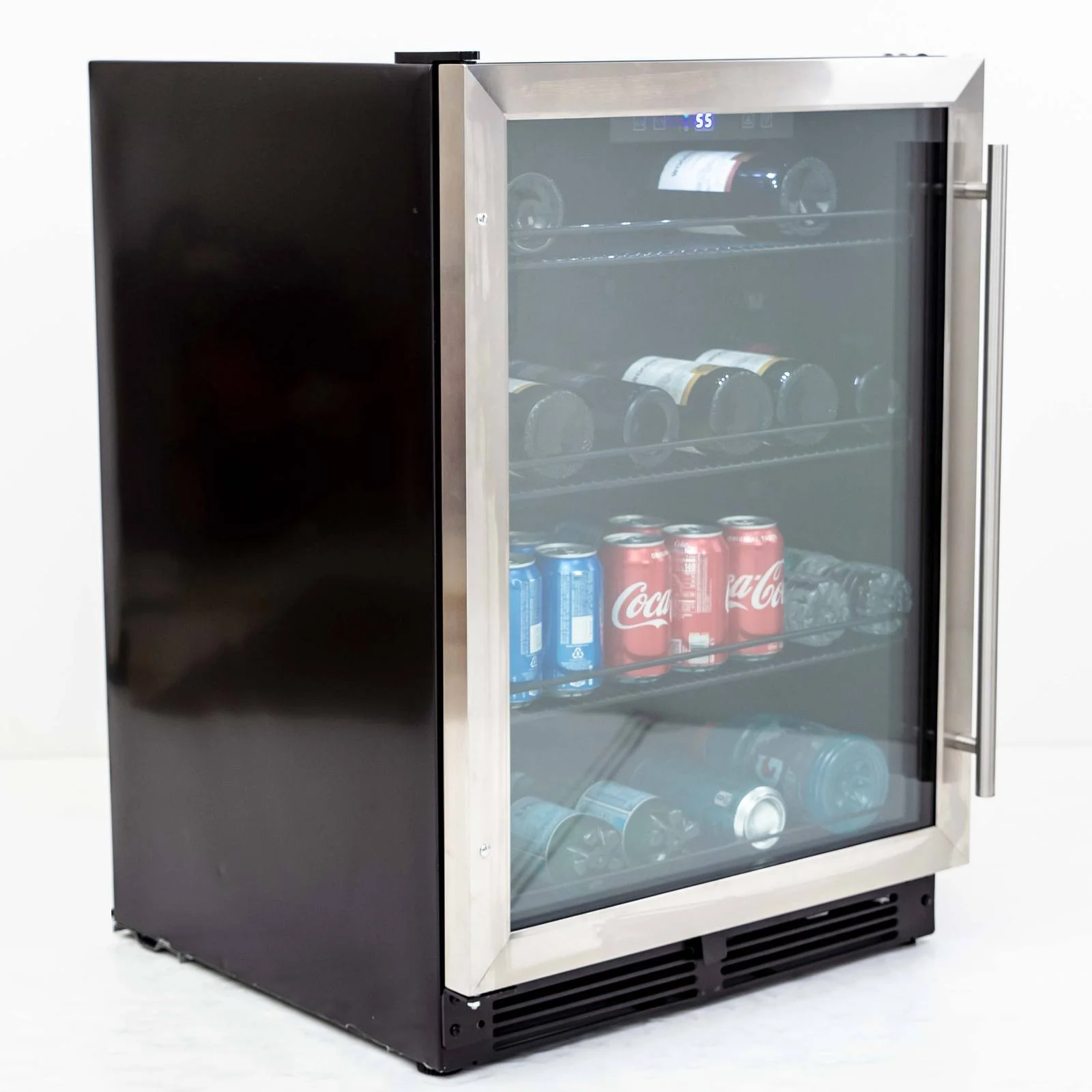 Avanti BVB52T4S 133 Can Beverage Center - Image 3