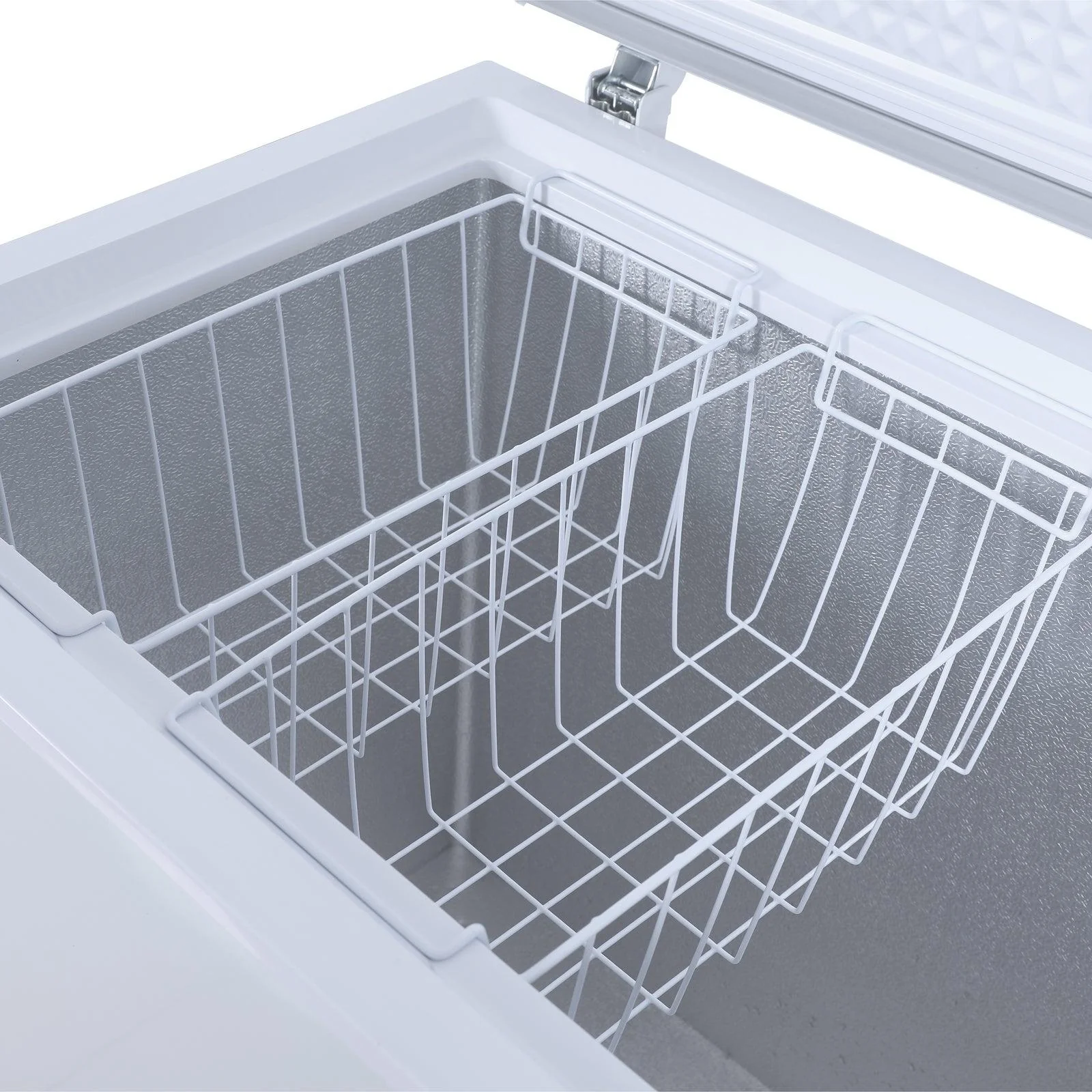Avanti CF10F0W 10.0 Cu. Ft. Garage Ready Chest Freezer - Image 5