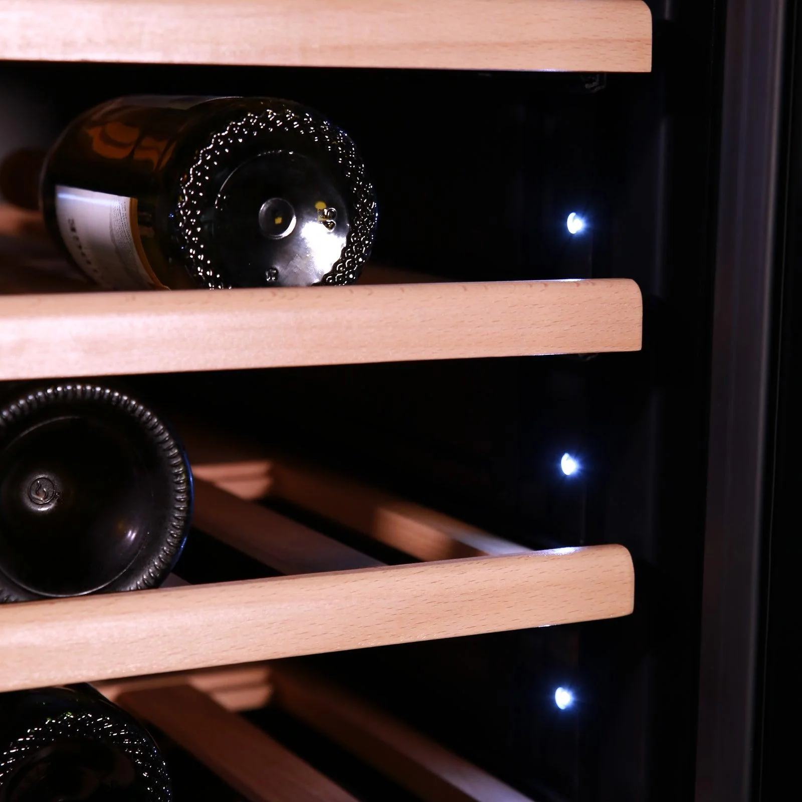 Avanti WCDD108E3S 108 Bottle Elite Series Wine Cooler - Image 5