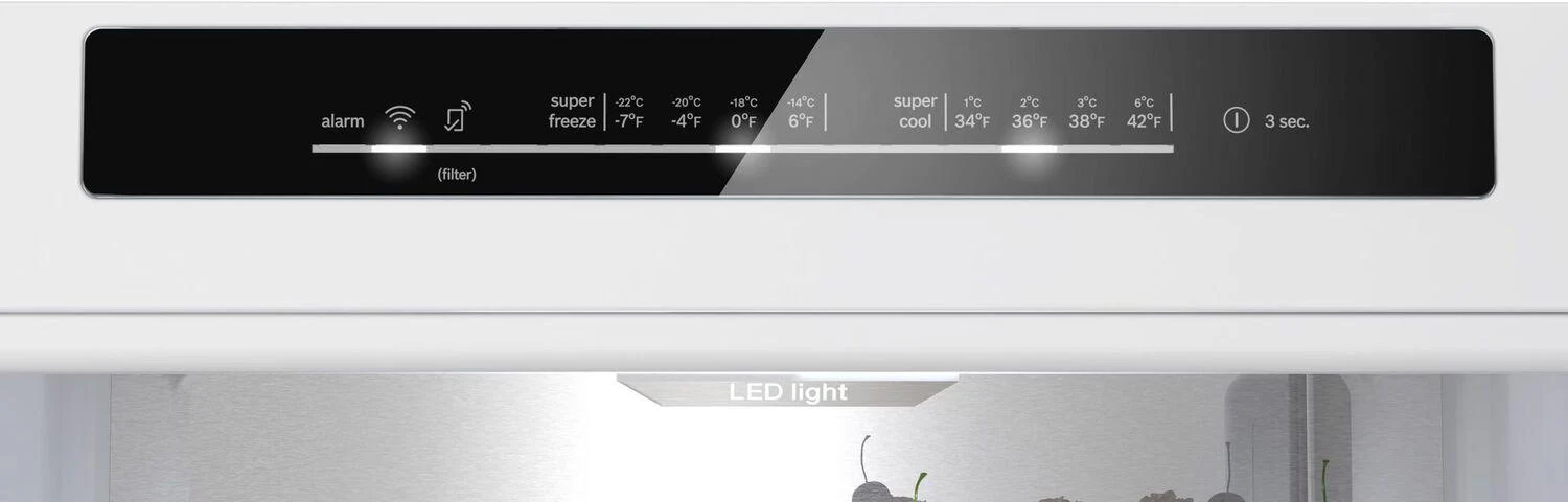 Bosch B24CB50ESS 500 Series Freestanding Bottom Freezer Refrigerator 24" Easy Clean Stainless Steel - Image 3