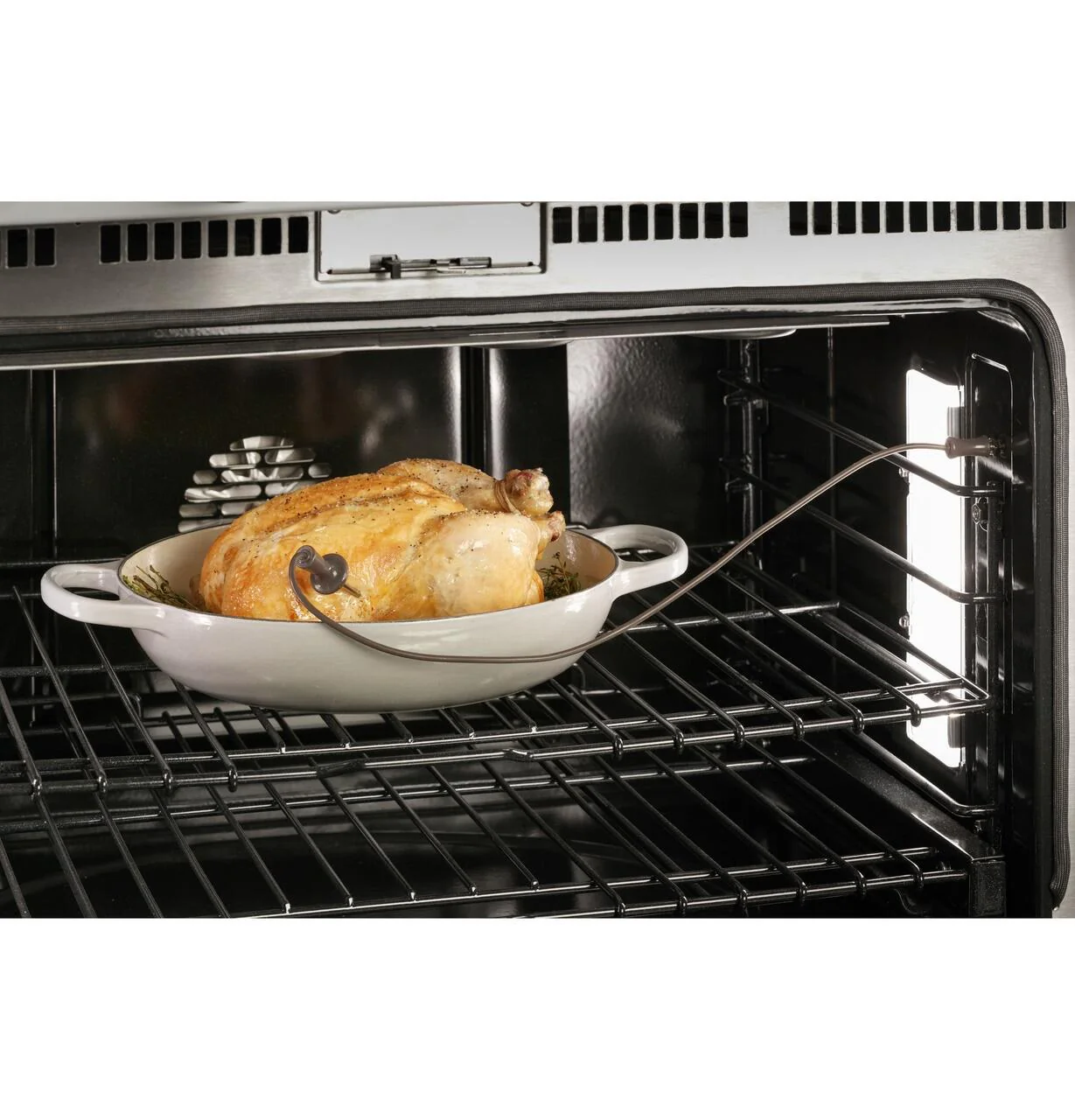 Cafe C2Y366P3TD1 Café™ 36" Smart Dual-Fuel Commercial-Style Range With 6 Burners (Natural Gas) - Image 9