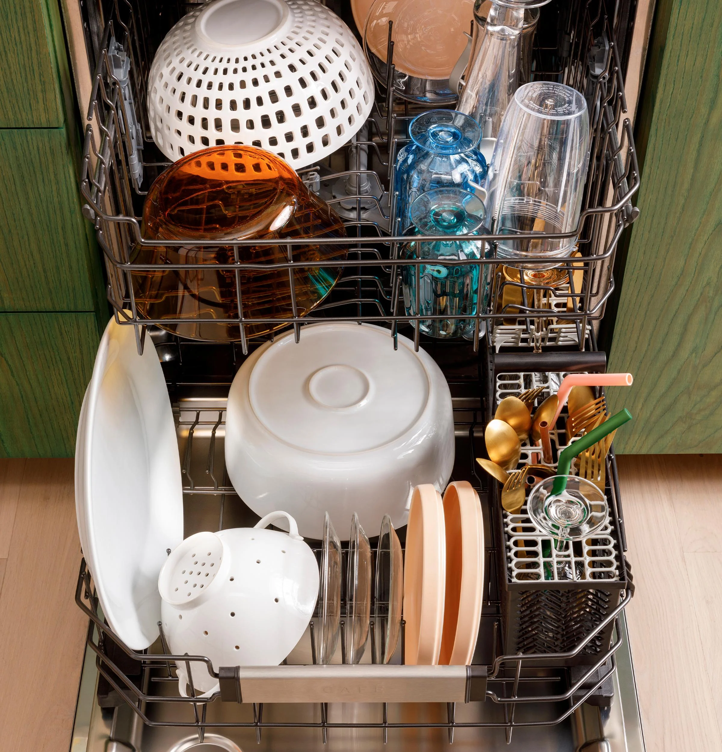 Cafe CDT888P4VW2 Café™ Customfit Energy Star Stainless Interior Smart Dishwasher With Ultra Wash Top Rack And Dual Convection Ultra Dry, Led Lights, 39 Dba - Image 18