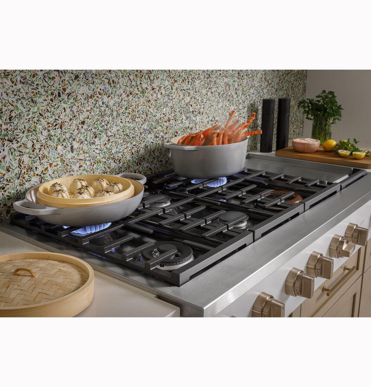Cafe CGU486P4TW2 Café™ 48" Commercial-Style Gas Rangetop With 6 Burners And Integrated Griddle (Natural Gas) - Image 16