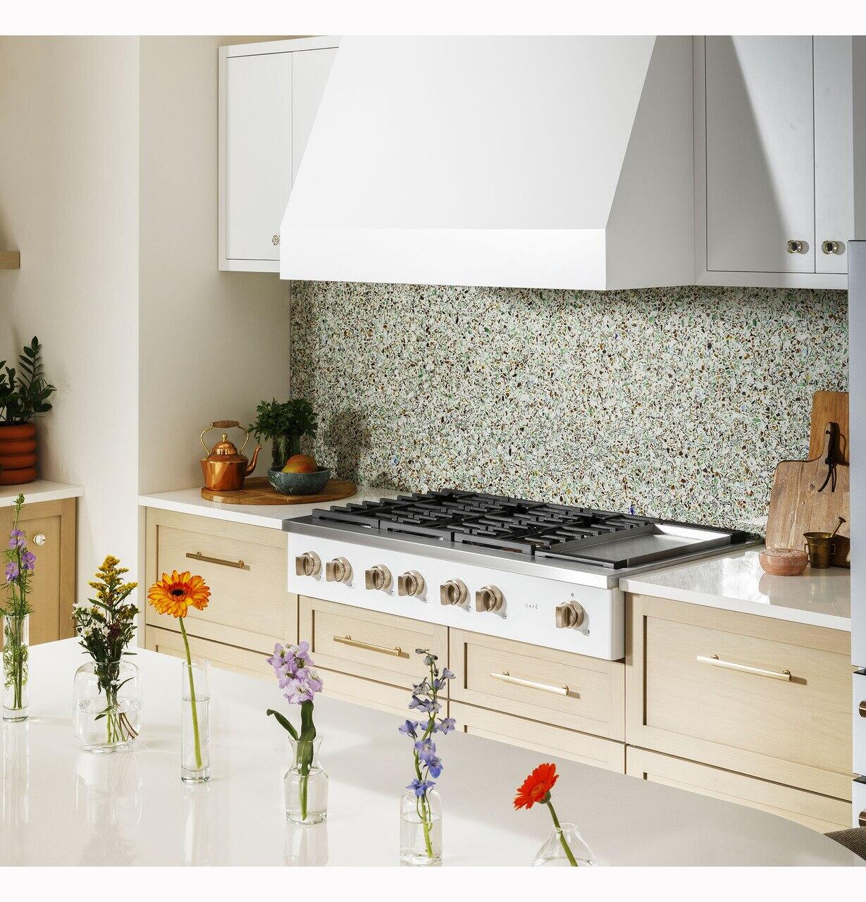 Cafe CGU486P4TW2 Café™ 48" Commercial-Style Gas Rangetop With 6 Burners And Integrated Griddle (Natural Gas) - Image 26