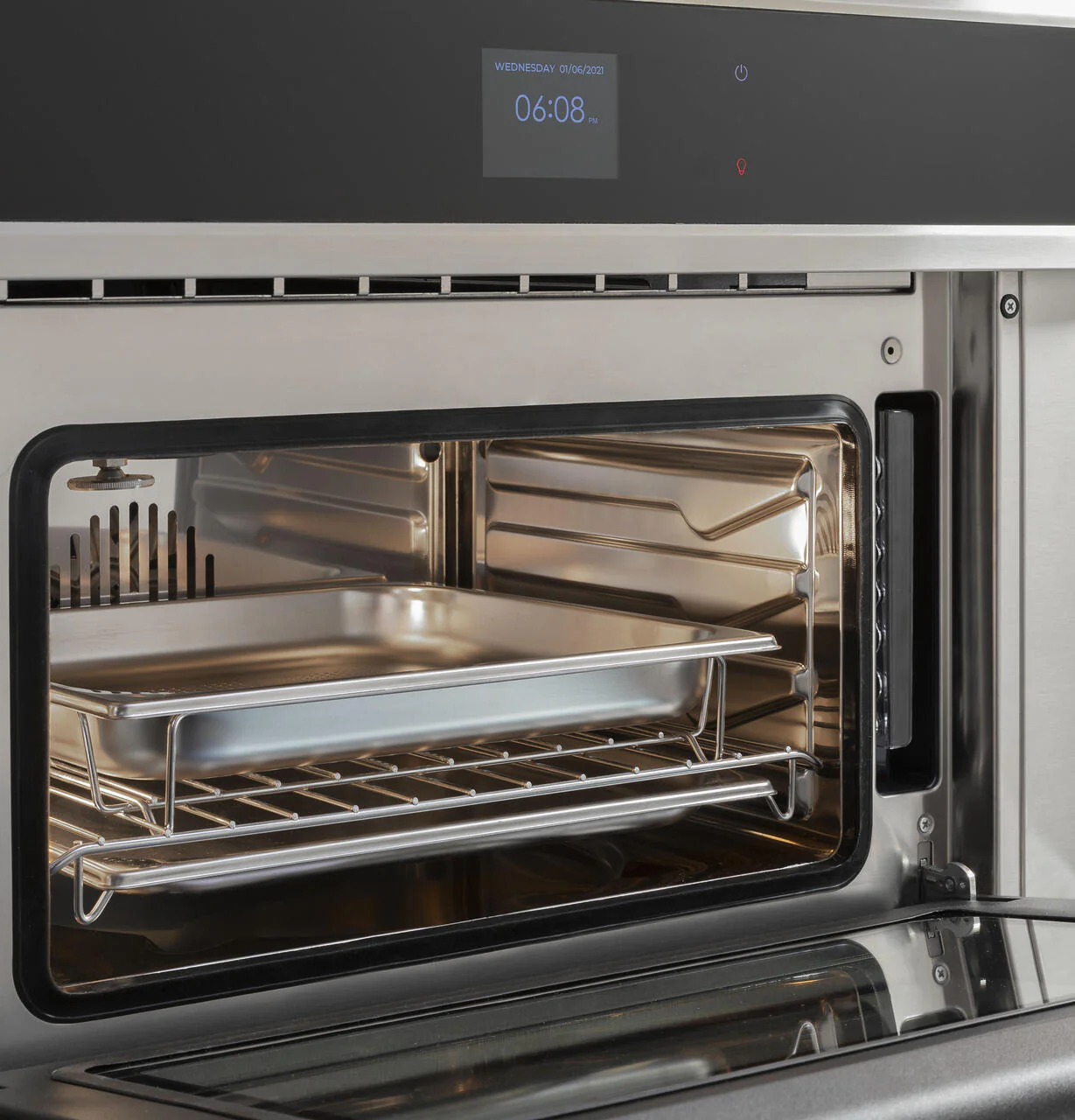 Cafe CMB903P2NS1 Café™ 30" Pro Steam Oven - Image 18