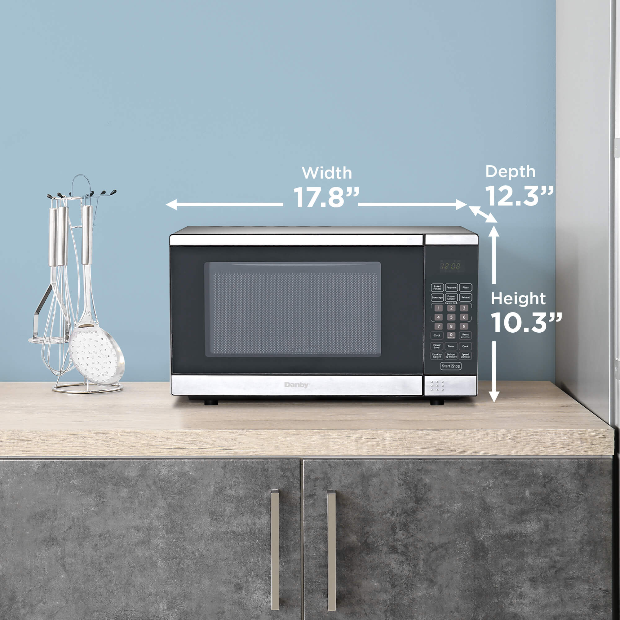 Danby DDMW007501G1 Danby 0.7 Cu. Ft. Space Saving Under The Cupboard Microwave - Image 13