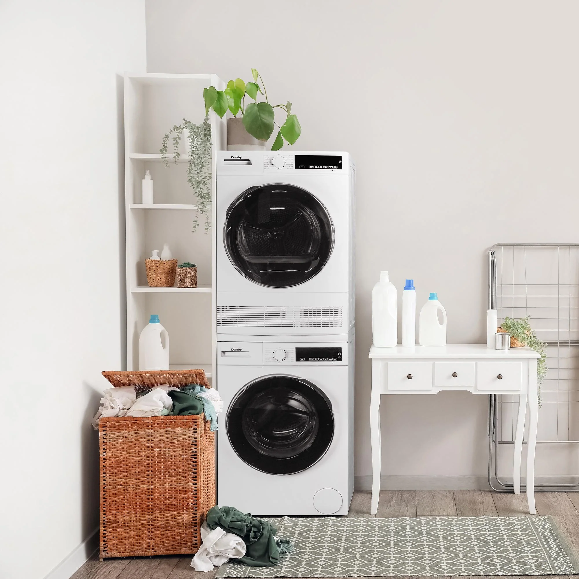 Danby DWM022D3WDB Danby 24-Inch, 2.2 Cu Ft. Stackable Front Load Washer With Steam In White - Image 17