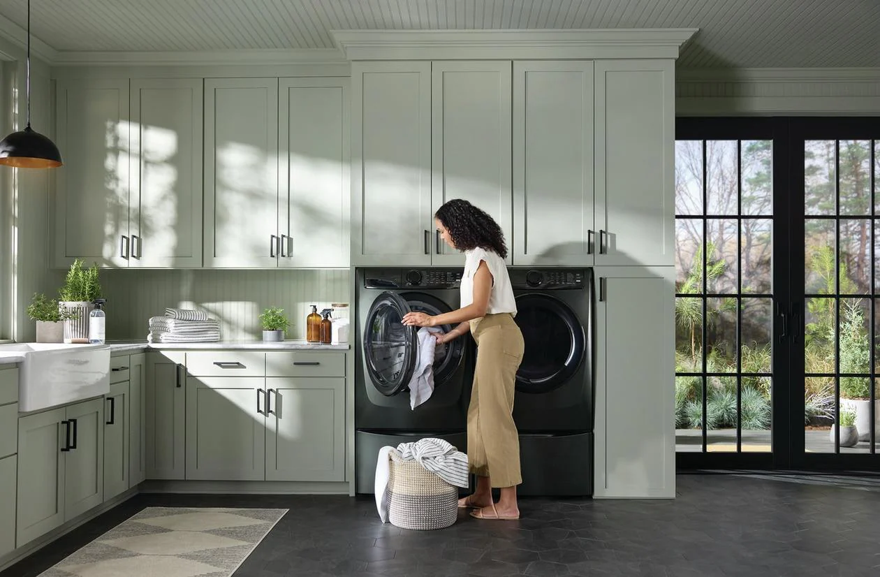 Electrolux ELFW7738AA Electrolux Front Load Perfect Steam™ Washer With Luxcare® Plus Wash And Smartboost® - 4.5 Cu. Ft. - Image 27