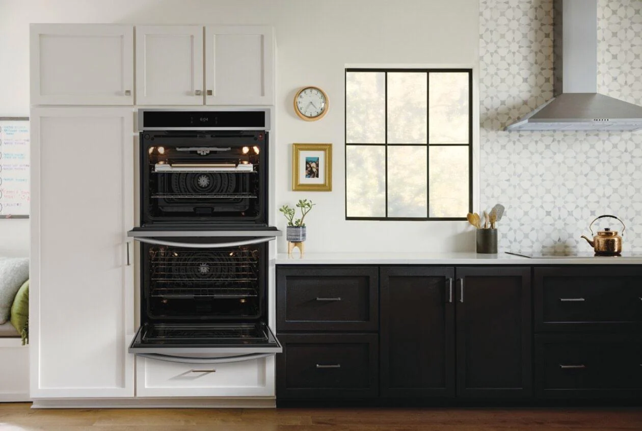 Frigidaire GCWD3070AF 30" Double Electric Wall Oven With Stone-Baked Pizza - Image 9