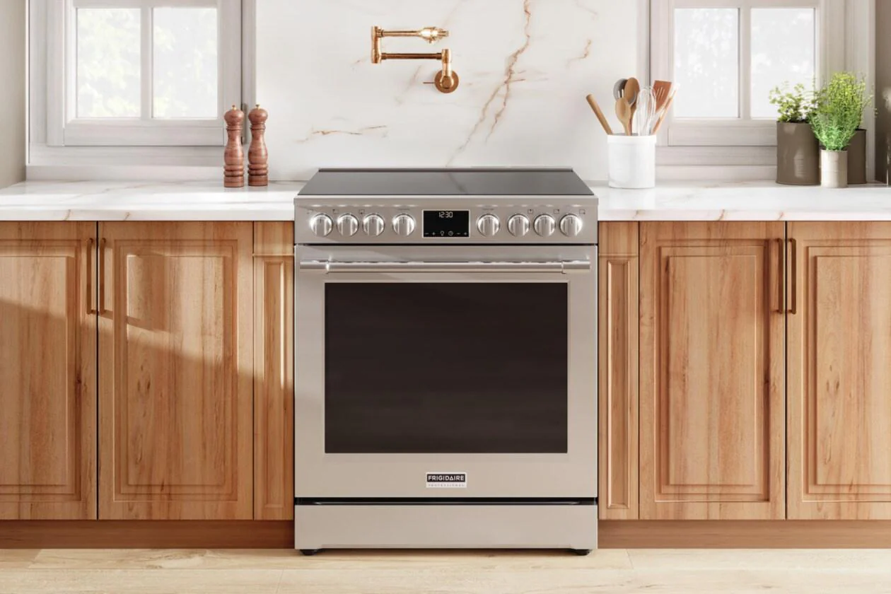 Frigidaire PCFE3080AF Frigidaire Professional 30" Electric Range With Total Convection - Image 11