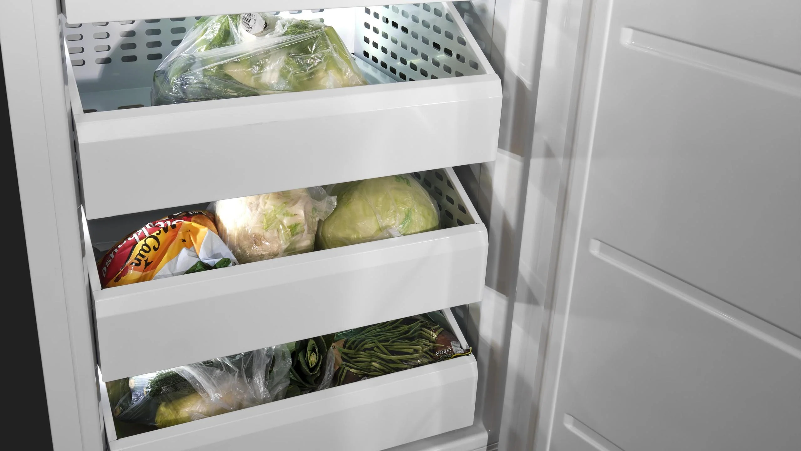 Fulgor Milano F7IFC30O1R 30" Built-In Freezer Column - Image 5
