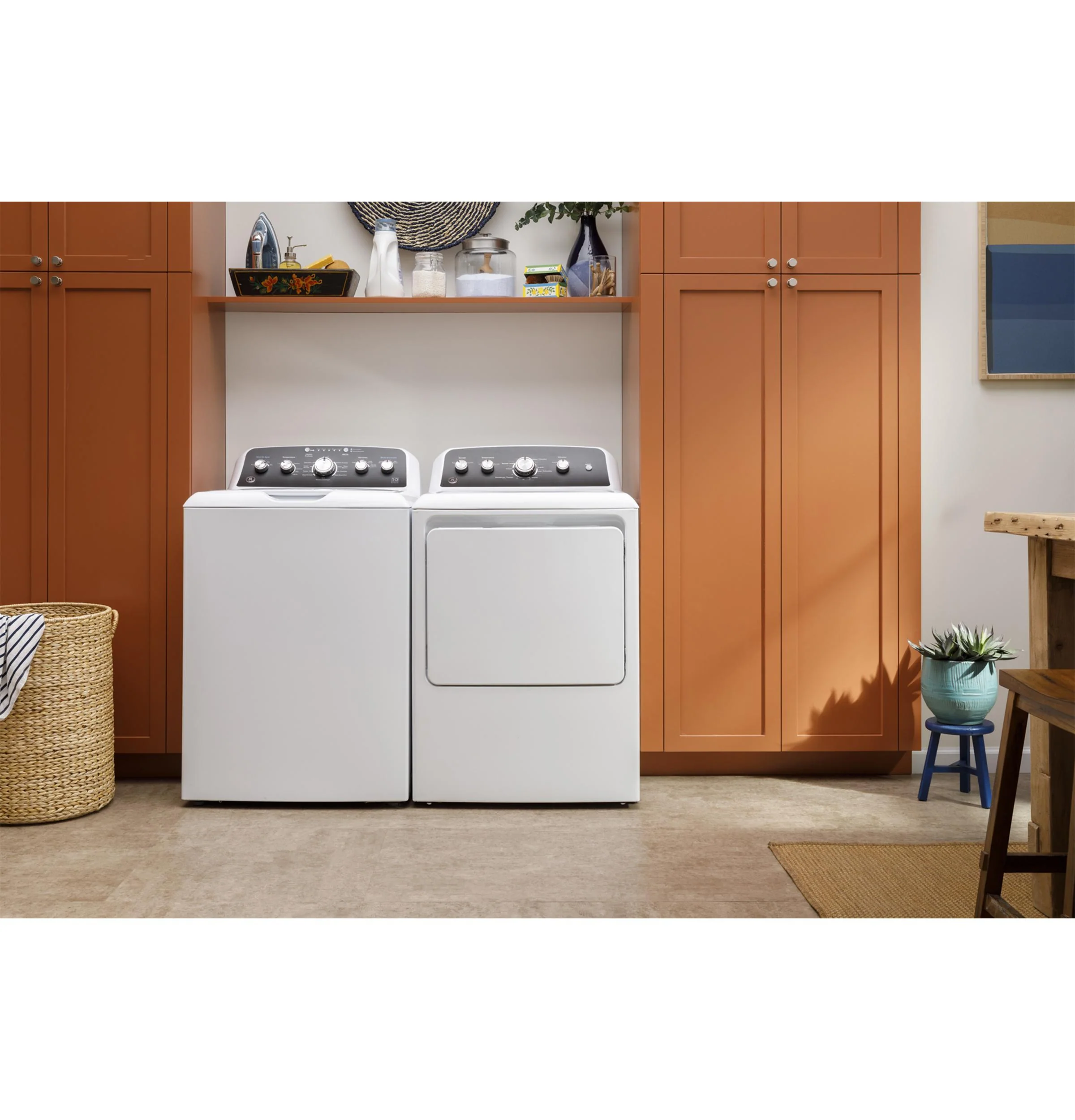 Ge Appliances ETW485ASWWB Ge® 4.5 Cu. Ft. Capacity Washer With Spanish Panel And Wash Modes Soak And Power - Image 8