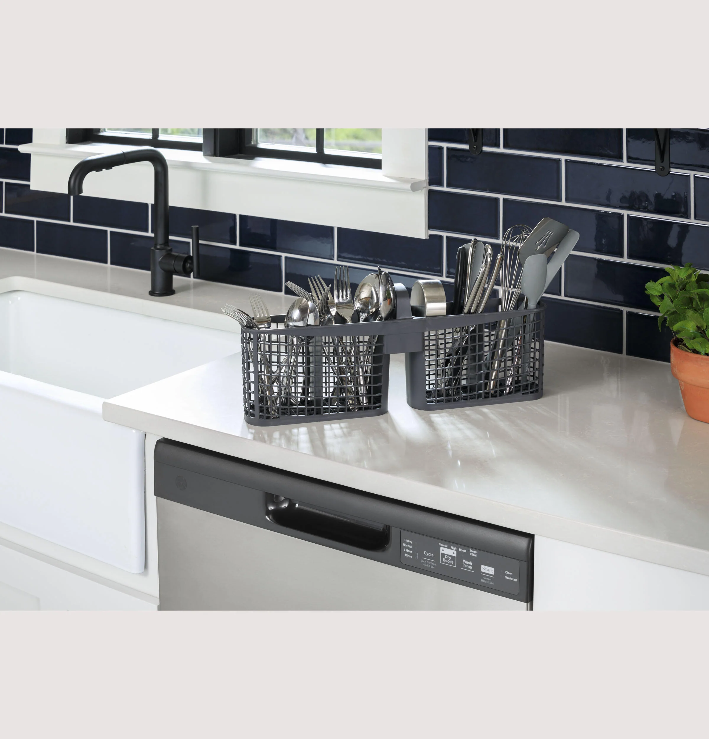 Ge Appliances GDF450PSRSS Ge® Dishwasher With Front Controls - Image 9