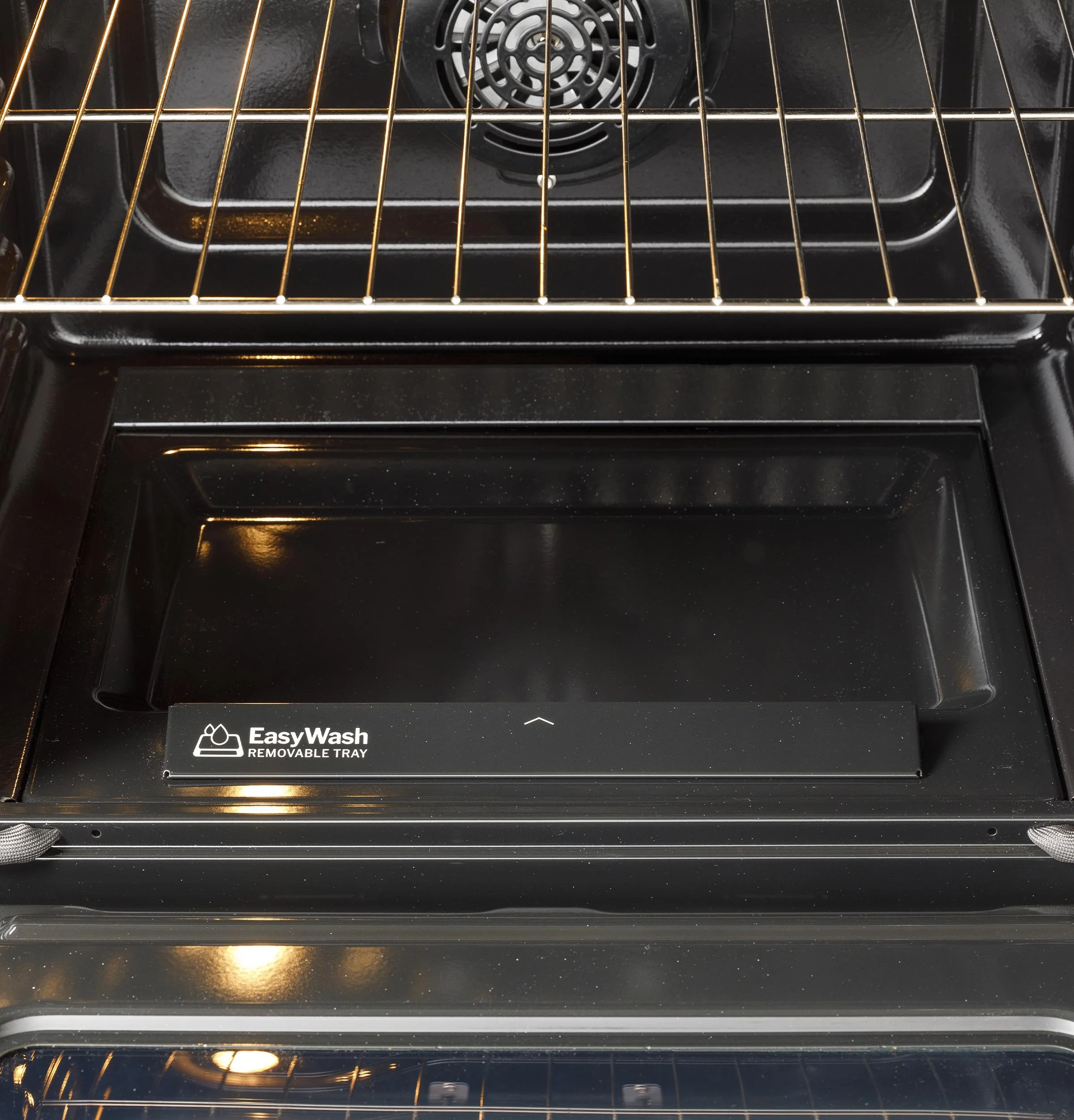 Ge Appliances GGF600AVSS Ge® 30" Free-Standing Gas Convection Range With No Preheat Air Fry And Easywash™ Oven Tray - Image 9