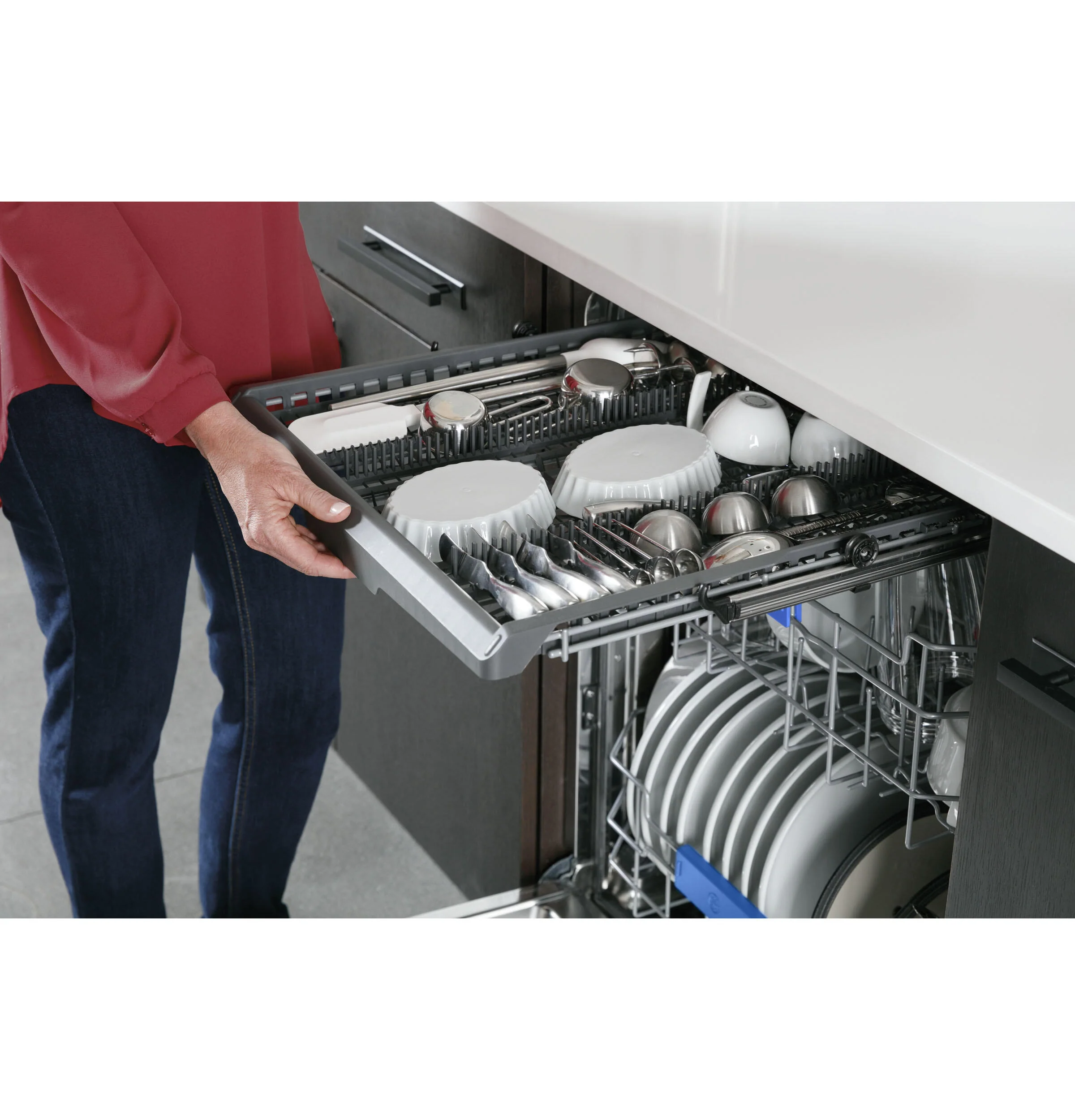 Ge Appliances PDP755SYRFS Ge Profile™ Ultrafresh System Dishwasher With Stainless Steel Interior - Image 6