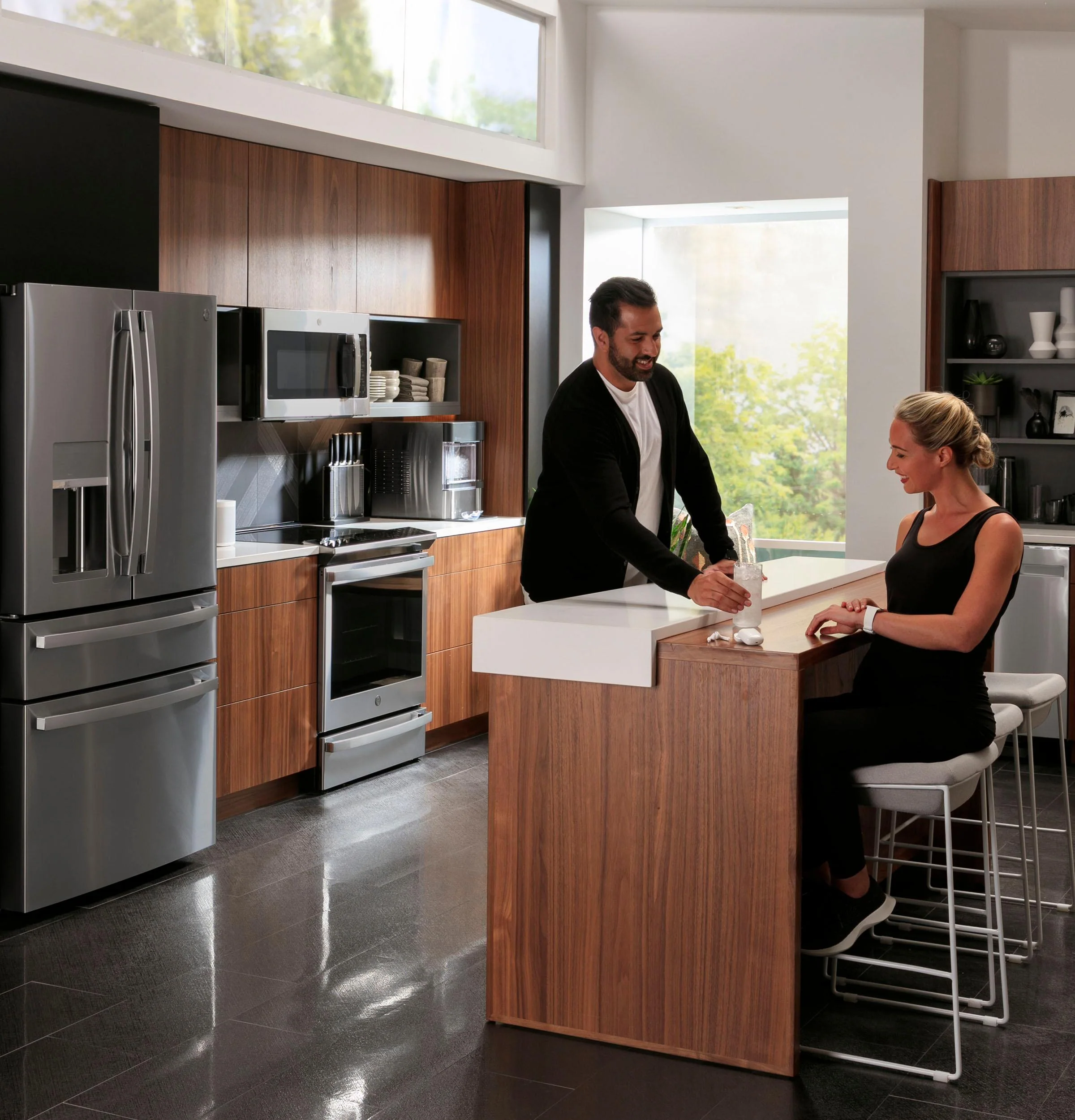 Ge Appliances PXD22BYPFS Ge Profile™ 22.4 Cu. Ft. Smart Counter-Depth Fingerprint Resistant 4-Door French-Door Refrigerator With Door In Door - Image 35