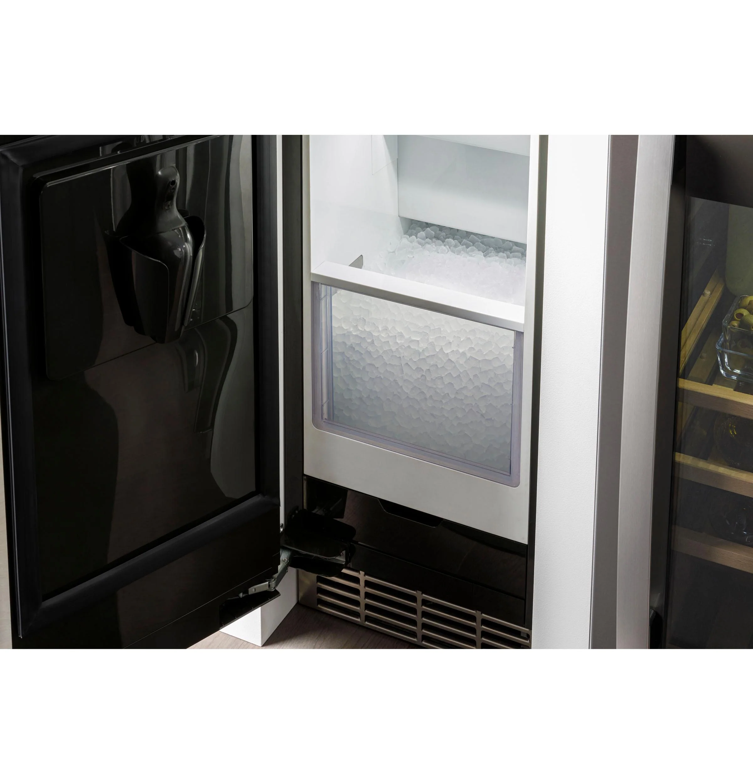 Ge Appliances UNC15NPWII Ice Maker 15-Inch - Nugget Ice - Image 4
