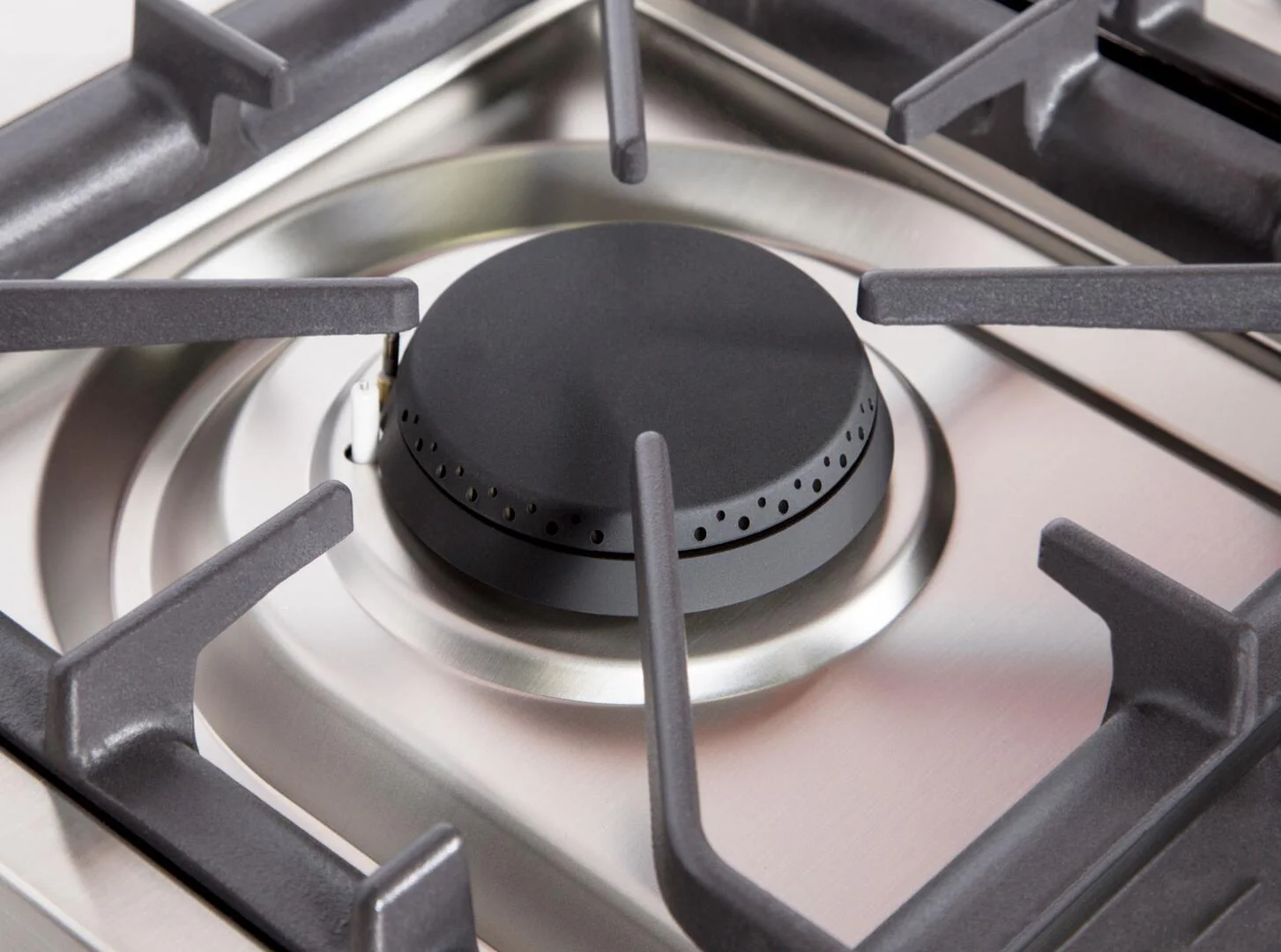 Ilve UM30DNE3EGG Majestic Ii 30 Inch Dual Fuel Natural Gas Freestanding Range In Emerald Green With Brass Trim - Image 10