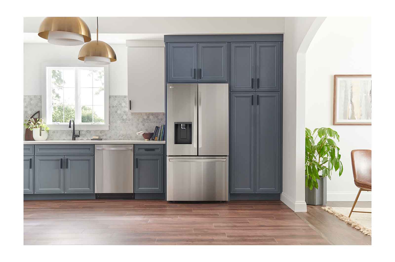 Lg LRFXC2606S 26 Cu. Ft. Smart Counter-Depth Max Refrigerator With Dual Ice Makers - Image 10