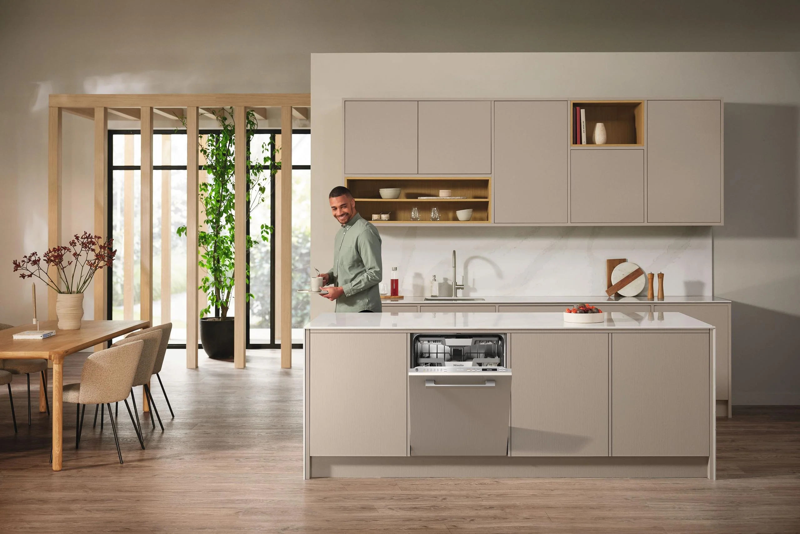Miele G7186SCVI SCVi Fully integrated dishwashers in standard size AutoDos Stainless Steel with Automatic Dispensing - Image 5