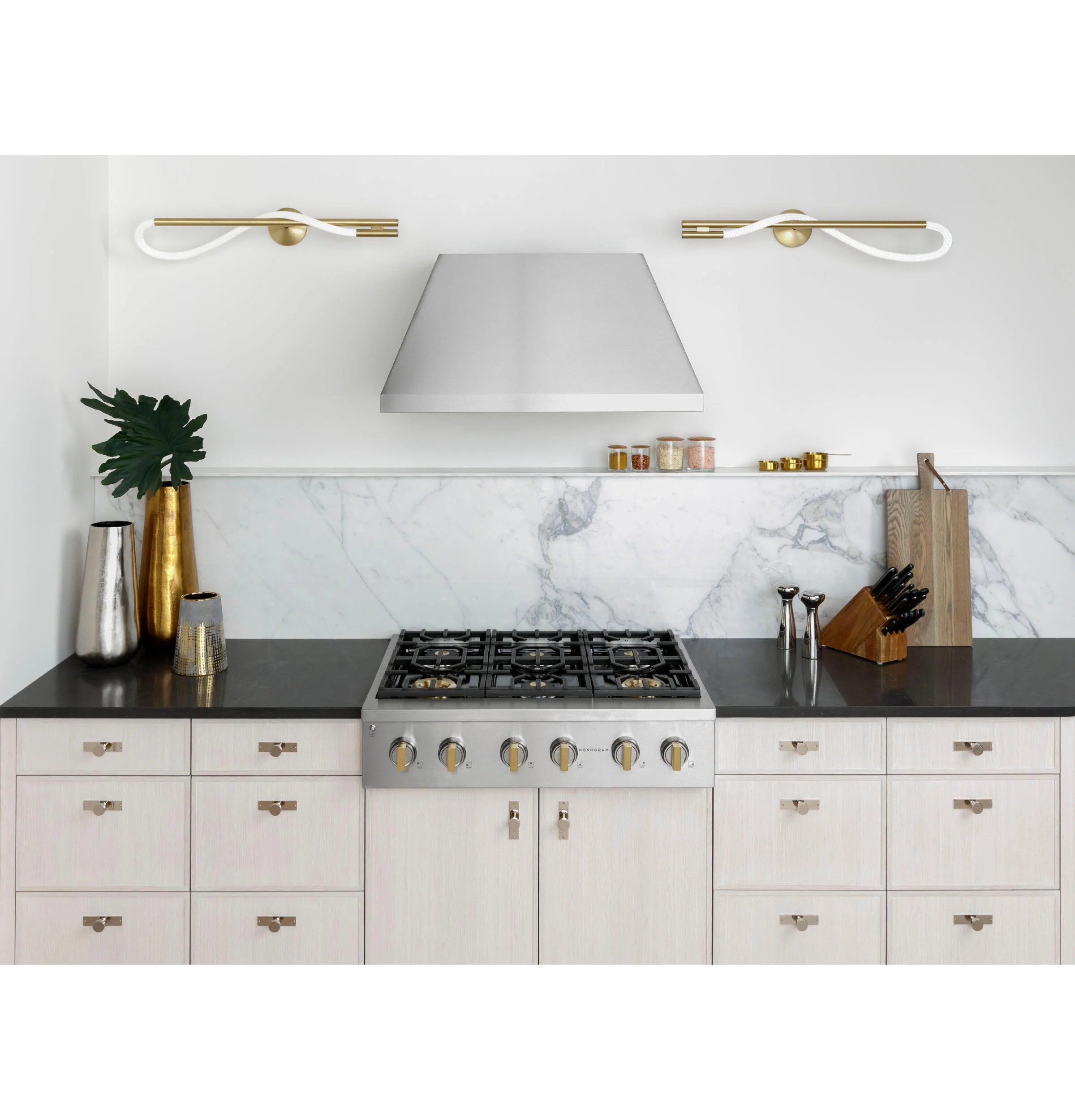 Monogram ZGU366NTSS Monogram 36" Professional Gas Rangetop With 6 Burners (Natural Gas) - Image 6