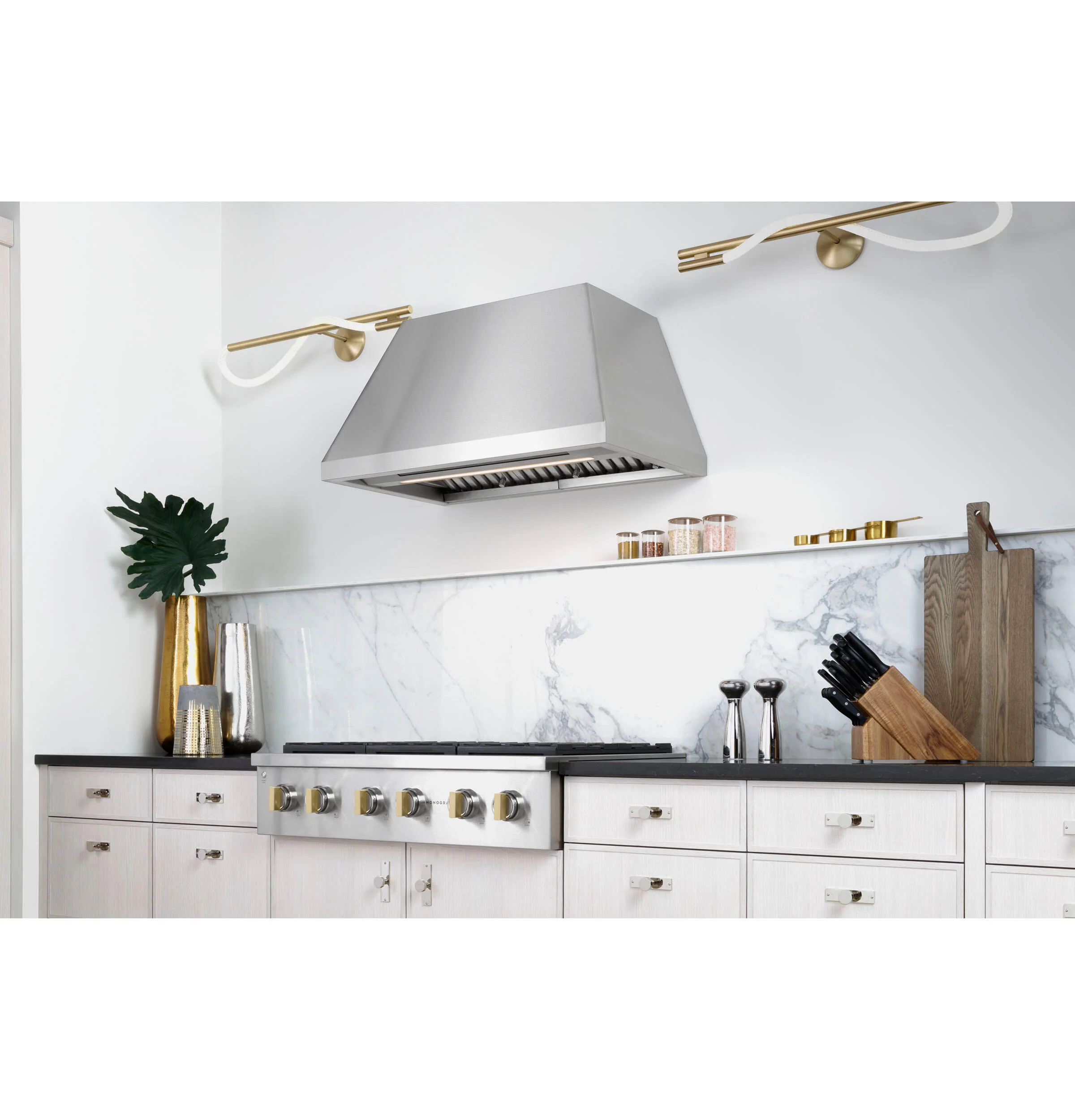 Monogram ZGU366NTSS Monogram 36" Professional Gas Rangetop With 6 Burners (Natural Gas) - Image 7