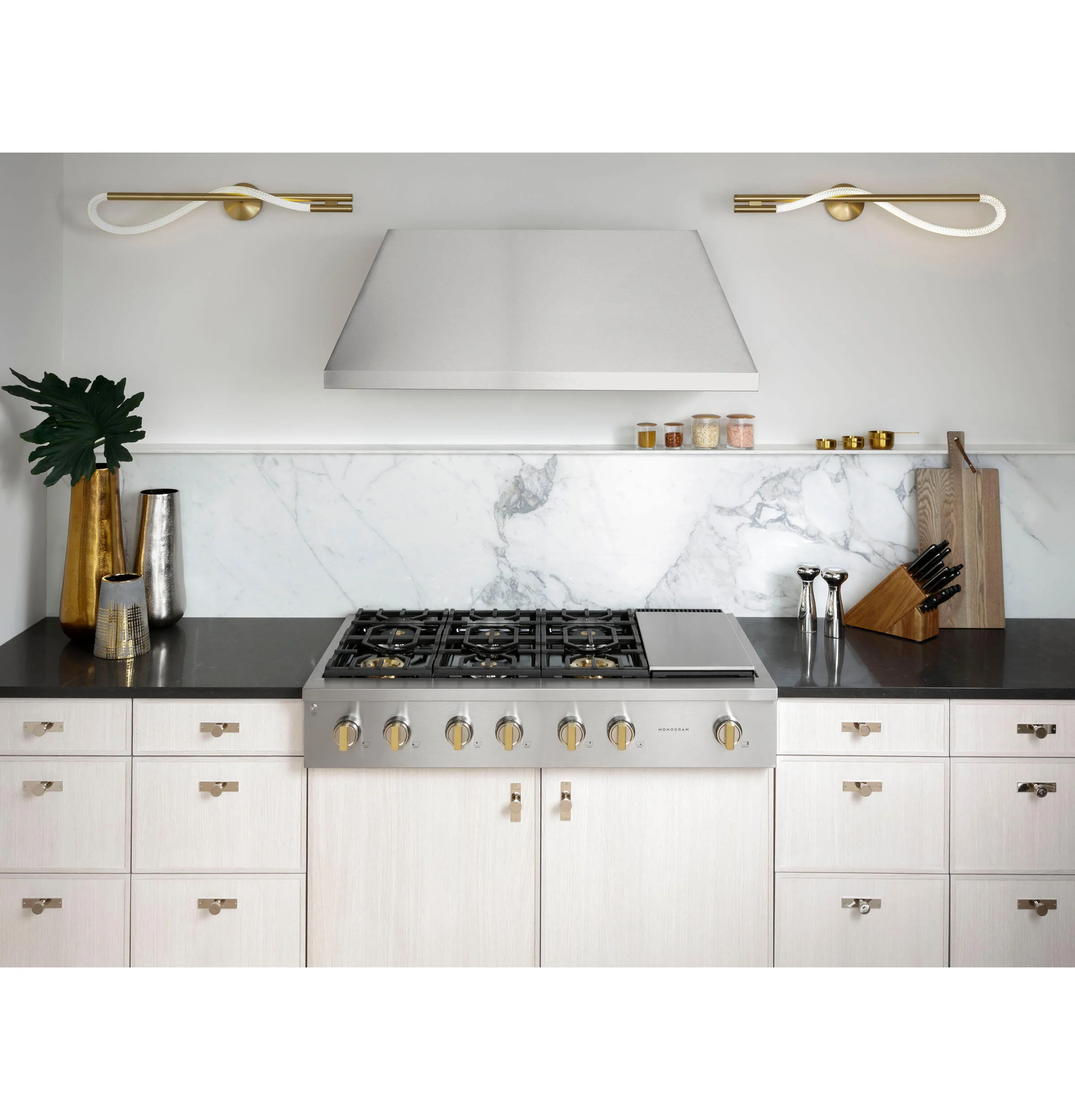 Monogram ZGU486NDTSS Monogram 48" Professional Gas Rangetop With 6 Burners And Griddle (Natural Gas) - Image 14