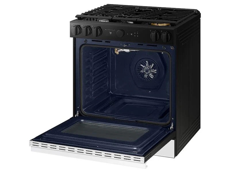 Samsung NSG6DB870012 Bespoke 6.0 Cu. Ft. Smart Slide-In Gas Range With Smart Oven Camera & Illuminated Precision Knobs In White Glass - Image 5
