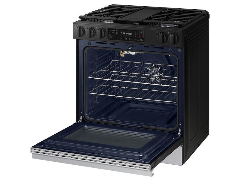 Samsung NSG6DG8300SR Bespoke 6.0 Cu. Ft. Smart Slide-In Gas Range With Air Fry & Precision Knobs In Stainless Steel - Image 10