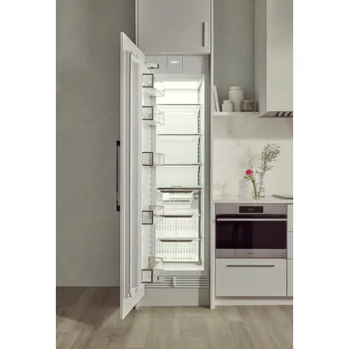 Sub-Zero DEC2450FIL 24" Designer Column Freezer With Ice Maker - Panel Ready - Image 2