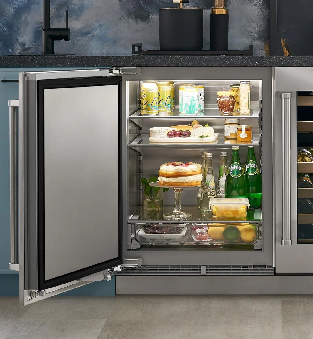 Sub-Zero DEU2450ROR 24" Outdoor Undercounter Refrigerator - Panel Ready - Image 5