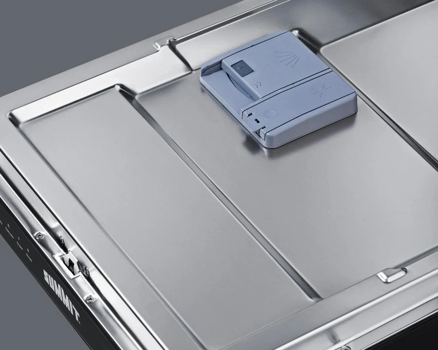 Summit DW184BADA 18" Wide Built-In Dishwasher, Ada Compliant - Image 3