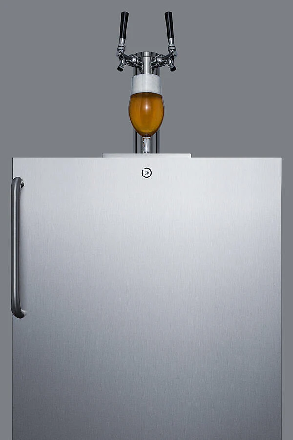 Summit SBC54OSBIADA 24" Wide Outdoor Kegerator, Ada Compliant - Image 3