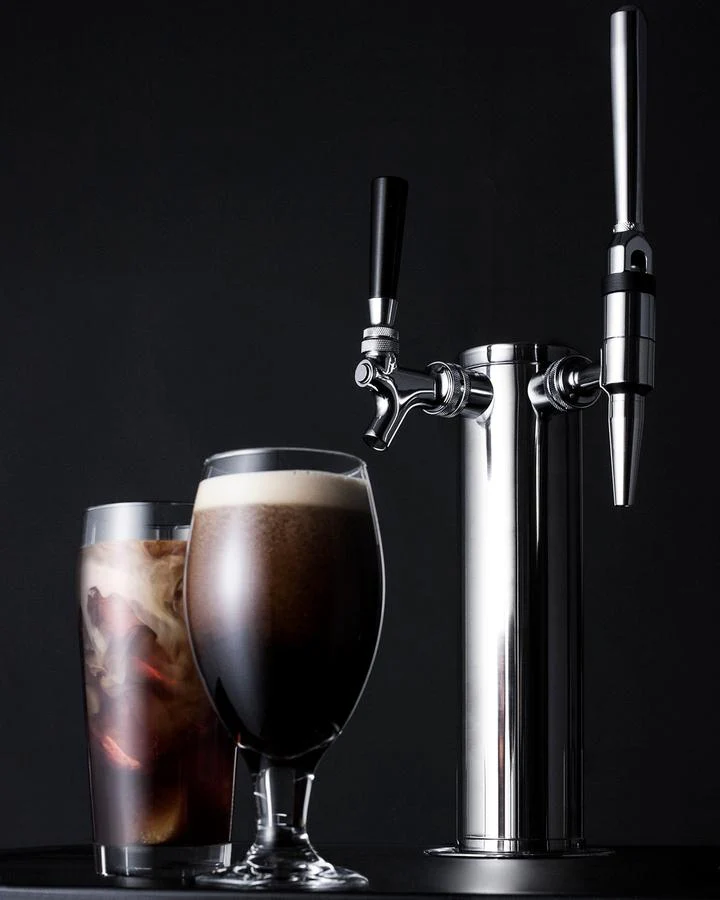 Summit SBC682PNRCMTWIN 24" Wide Built-In Cold Brew/Nitro Coffee Kegerator (Panel Not Included) - Image 6