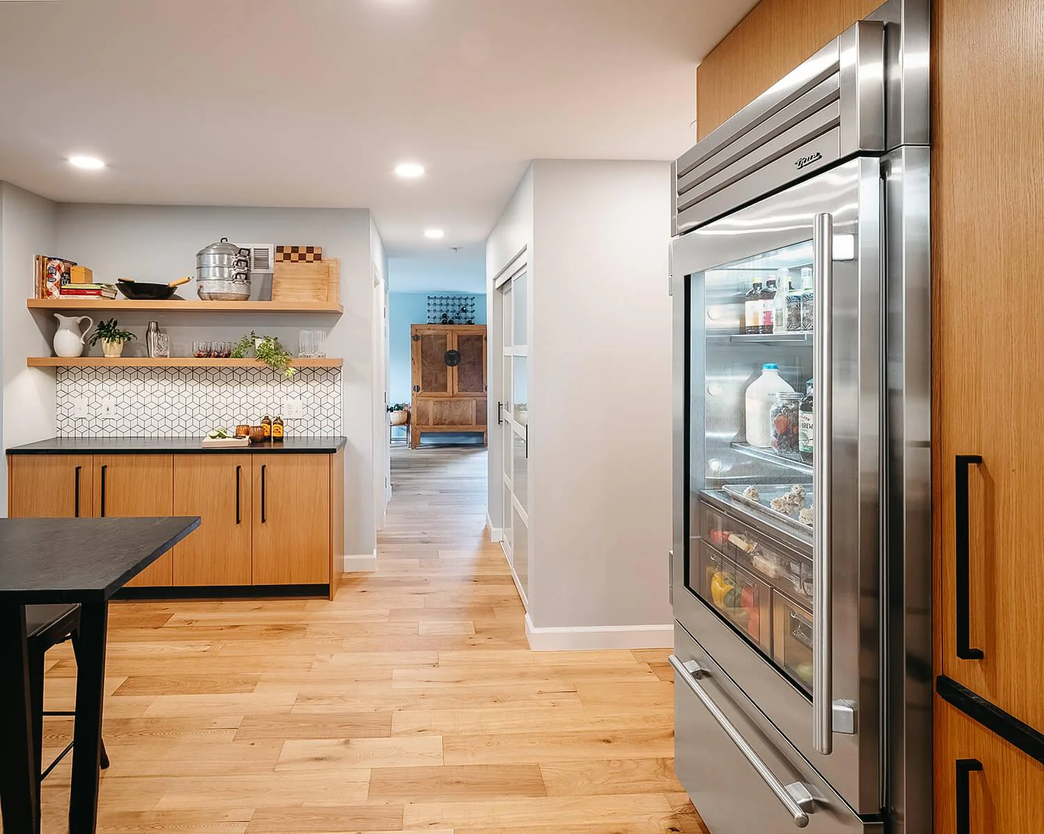 True Residential TR36RBFLSSA 36 Inch Solid Stainless Door Left Hinge Refrigerator With Bottom Freezer - Image 5