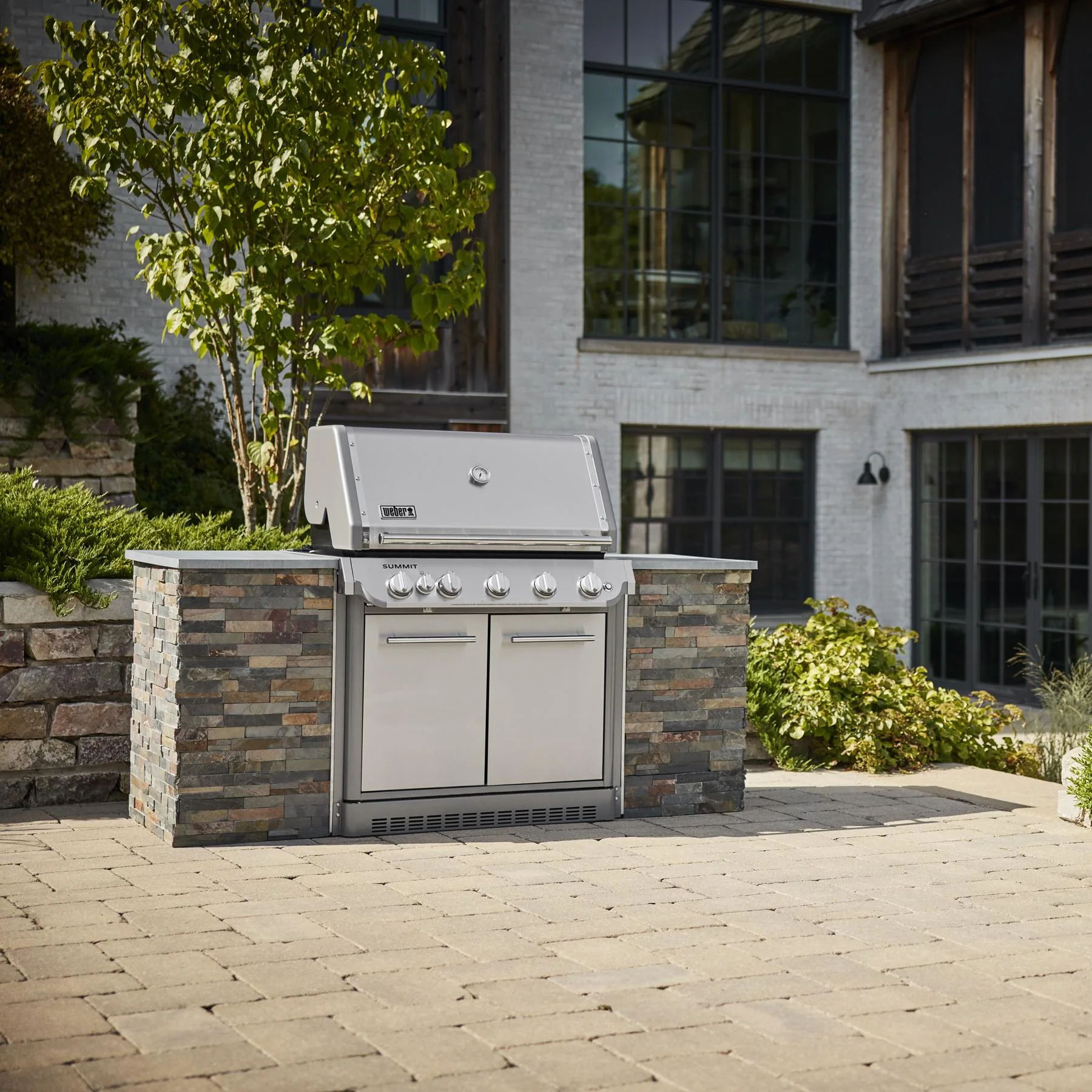 Weber 1500042 Summit® Sb38 S Built-In Gas Grill (Liquid Propane) - Stainless Steel - Image 5