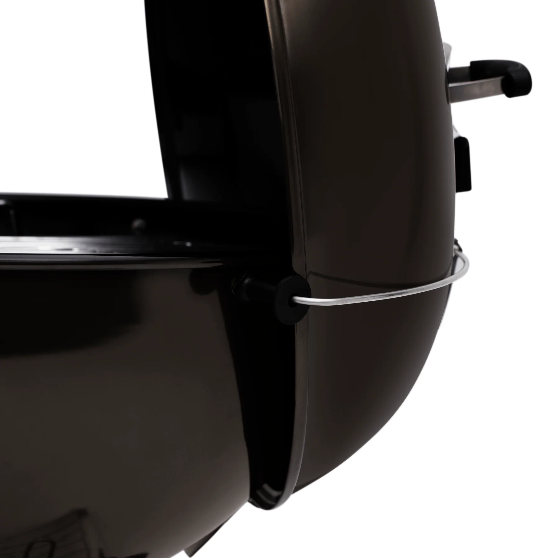 Weber 1500065 Master-Touch Charcoal Grill 26 - Smoke Grey - Image 12