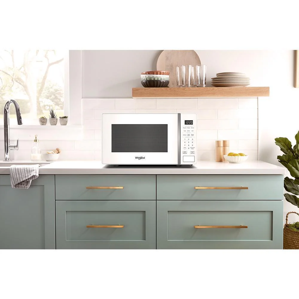 Whirlpool WMCS3018RW 0.7 Cu. Ft. White Countertop Microwave With Steam Clean - 700 Watt - Image 3